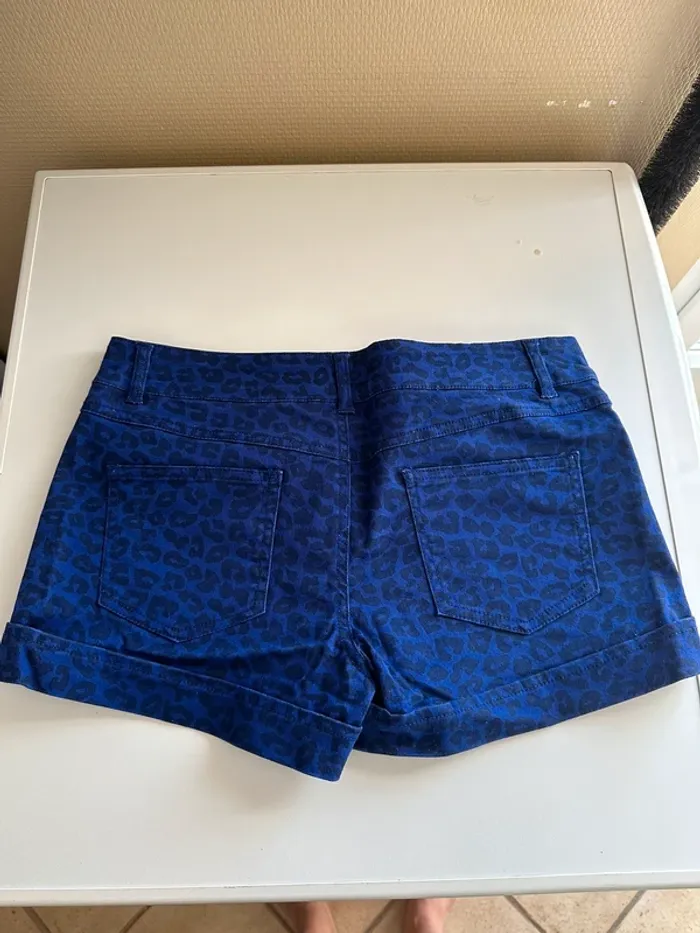 Short - photo numéro 2
