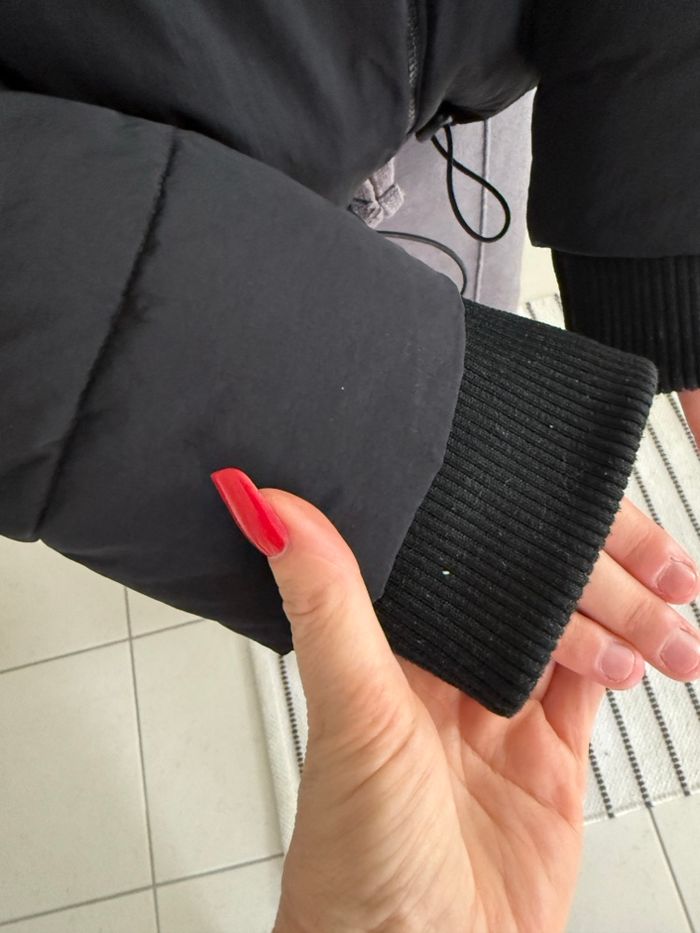 Doudoune femme Zara noire xs  hiver - photo numéro 10