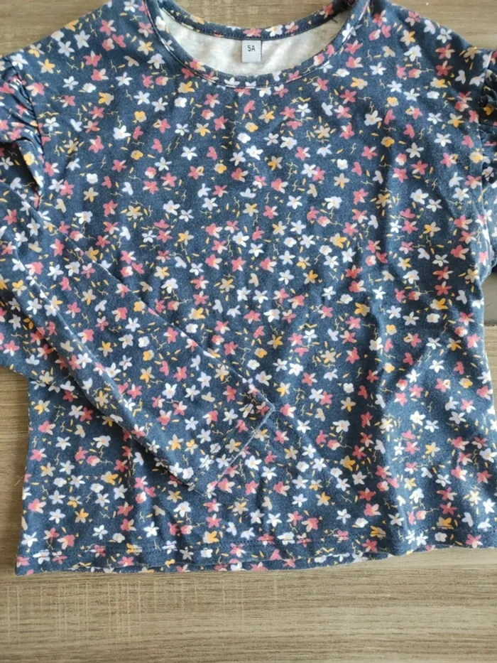 T shirt grandes manches fleuri - photo numéro 2