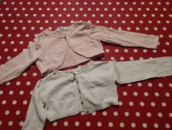 2 gilets Boléro 4 ans