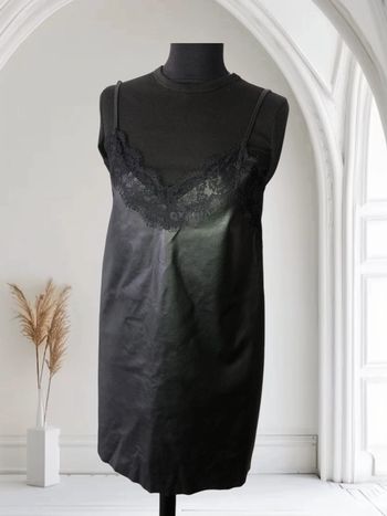 🌼Robe à bretelles simili cuir🌼