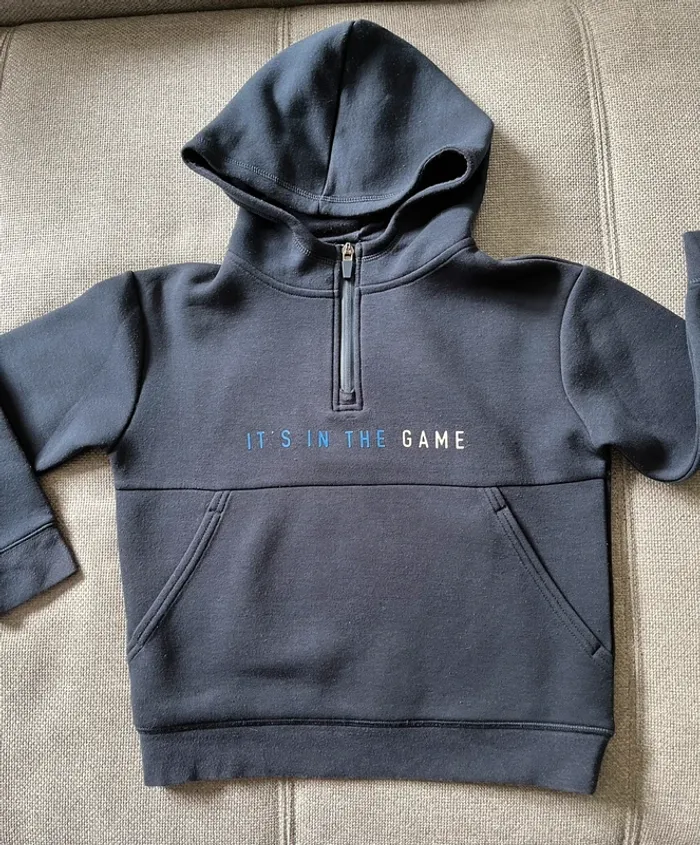 Sweat-shirt à capuche garçon 8 ans