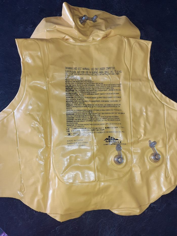 Gilet gonflable enfant 12-25 kg neuf - photo numéro 3