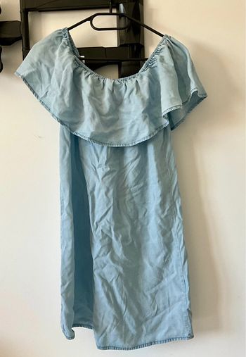Robe épaule dénudée