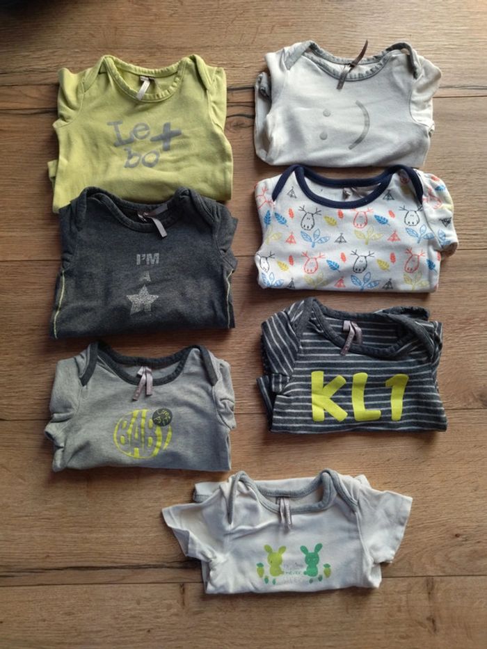 Lot de vêtements garçon 12 mois - photo numéro 5
