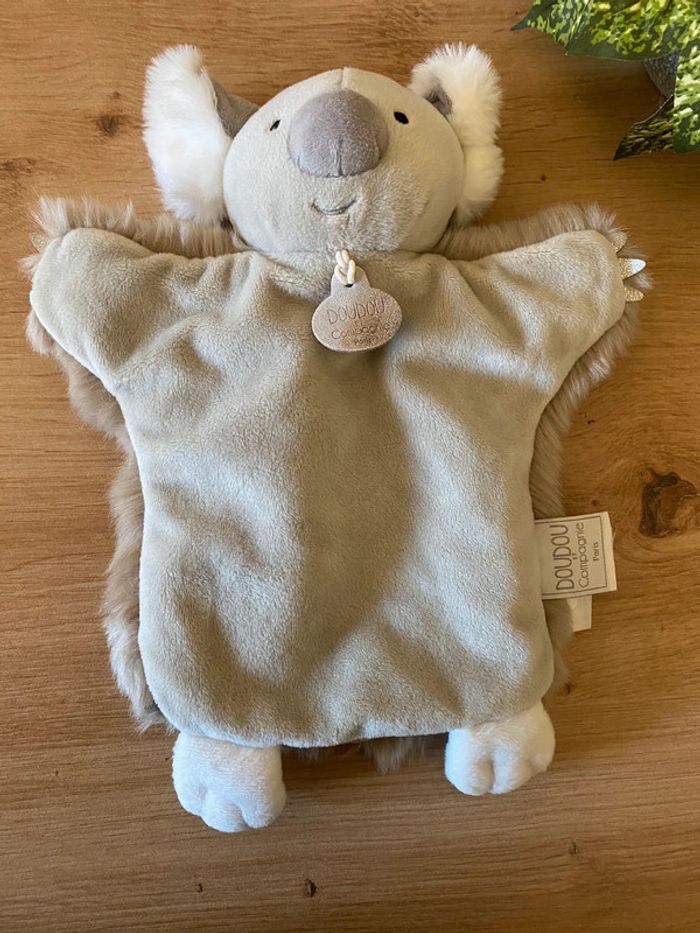 Doudou marionnette koala gris fourrure doudou et compagnie