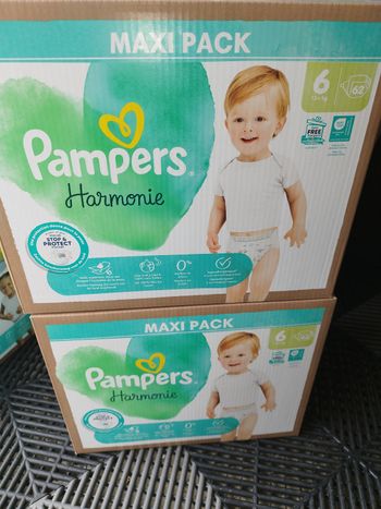Couches Pampers harmonie taille 6
