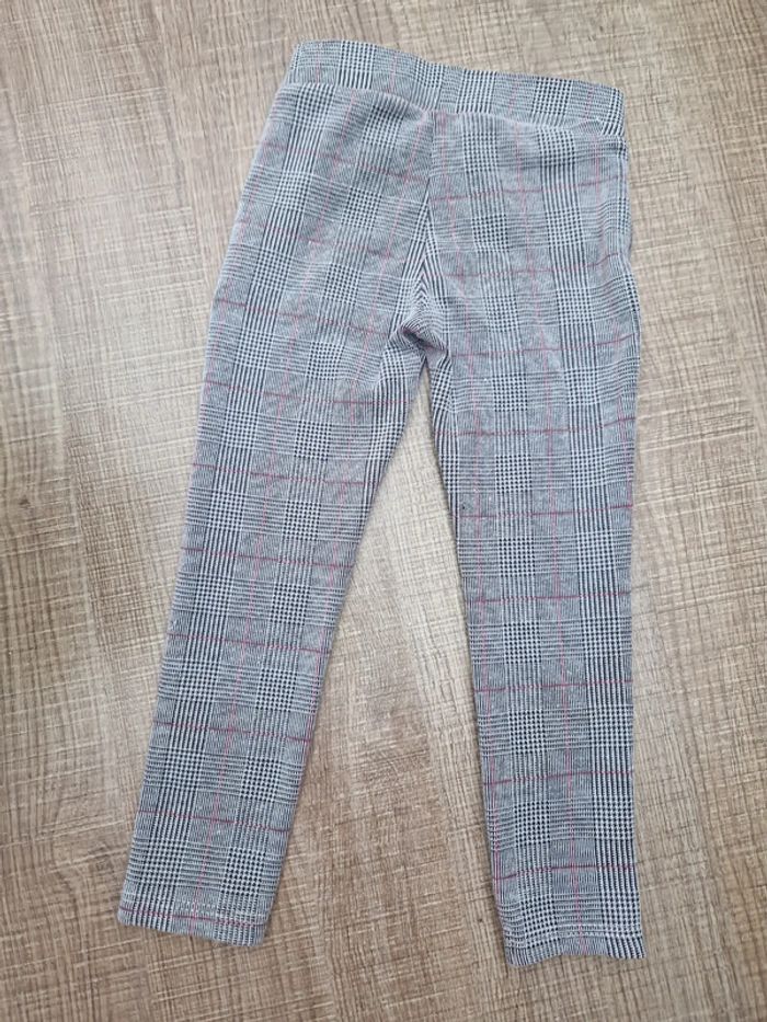 Legging Okaïdi 5 ans en très bon état - photo numéro 4