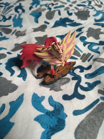 Figurine Pokémon Zamazenta shiny 2023 (neuve)