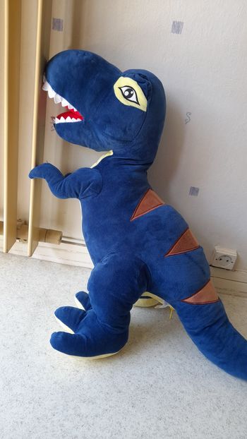 Peluche dinosaure 