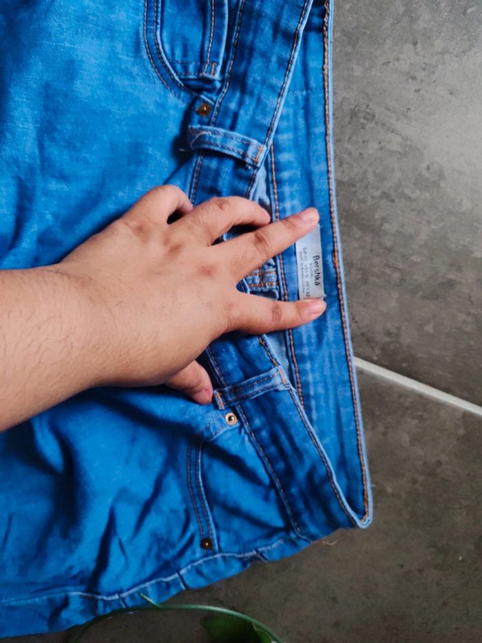 Jean bleu - photo numéro 2