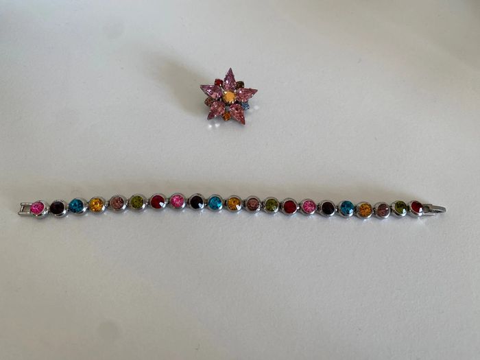 Parure bracelet et broche avec strass brillants multicolores - photo numéro 17