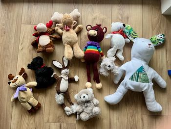 Lot de 10 peluches très bon état