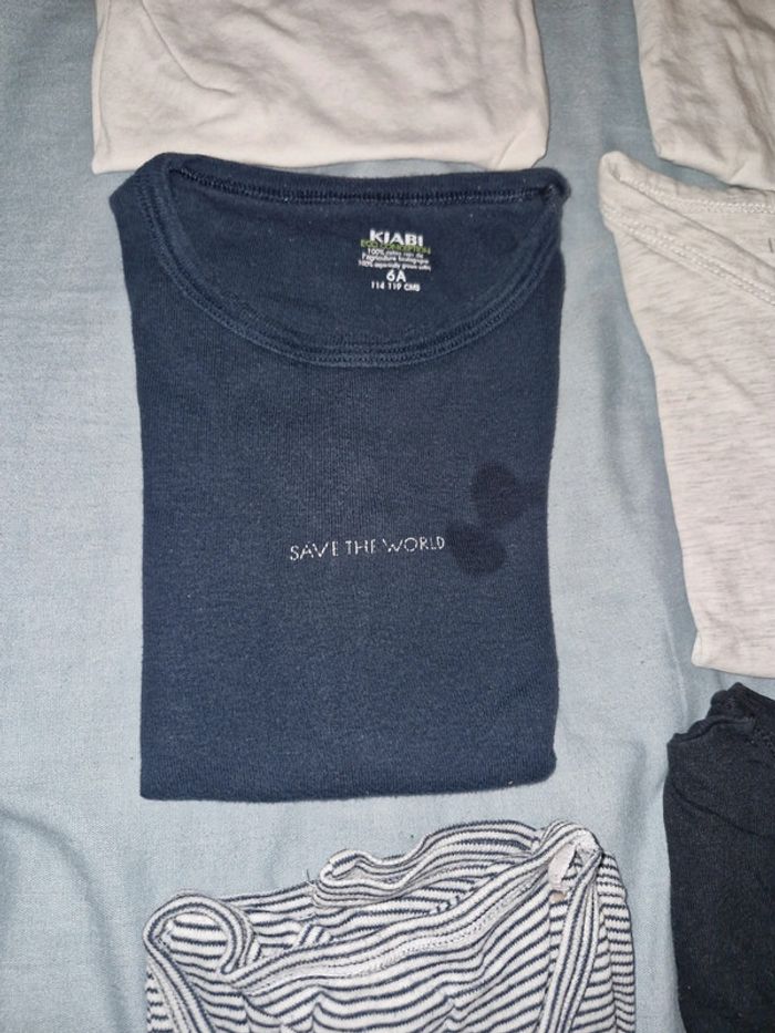 Lot de sous Tee-shirt 6ans - photo numéro 10