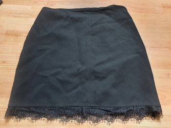 Jupe habillée bas dentelle