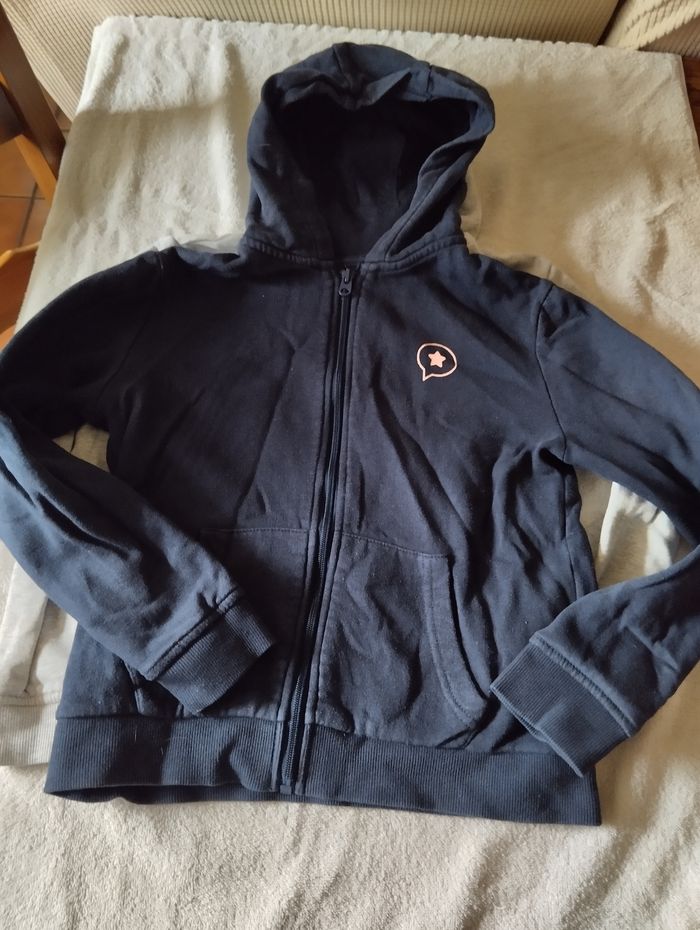 Lot gilets taille 10 ans. - photo numéro 3