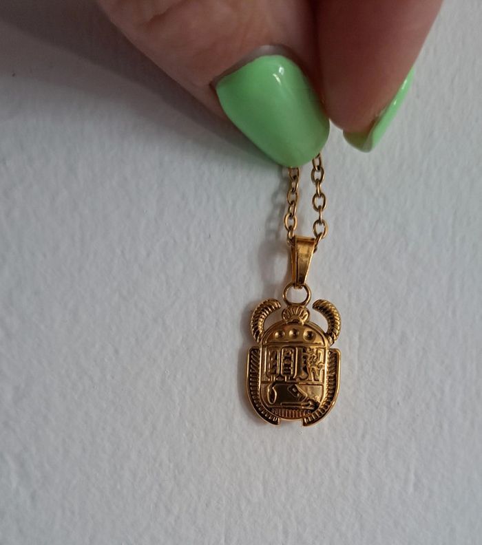Pendentif scarabée égyptien