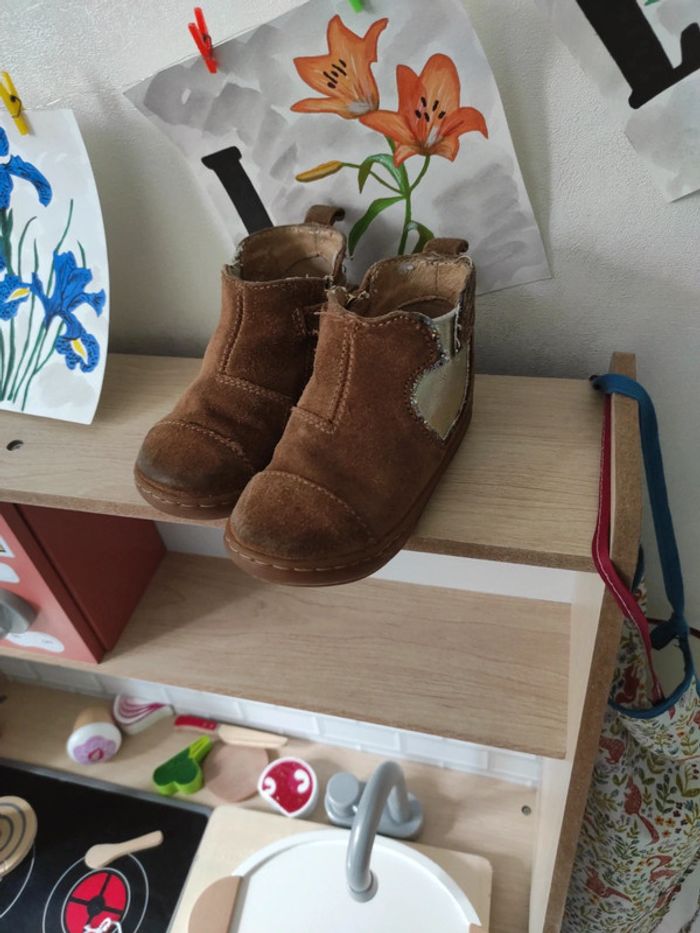 Bottines Shoo Pom 👢 Pointure 22 - photo numéro 2