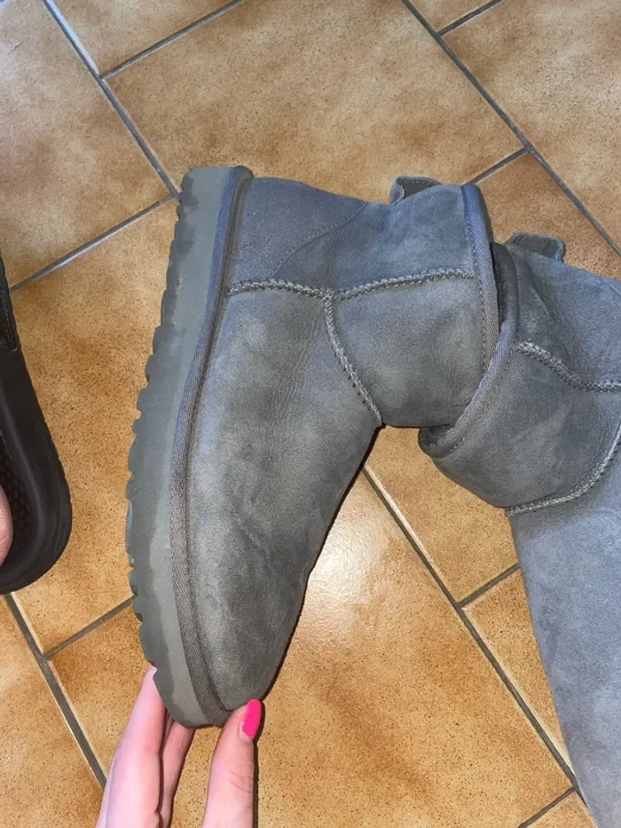 Bottine UGG grise - photo numéro 5