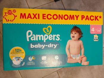 Couches Pampers taille 4 x108