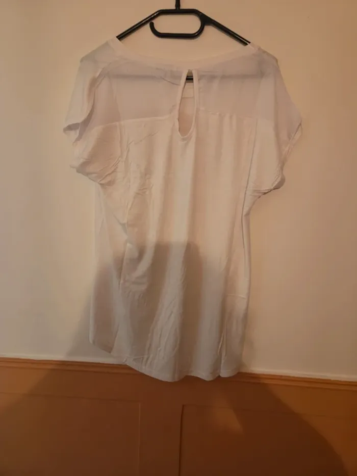 Tee shirt oxana - photo numéro 2