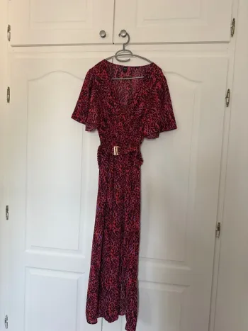Robe ceinturée imprimée