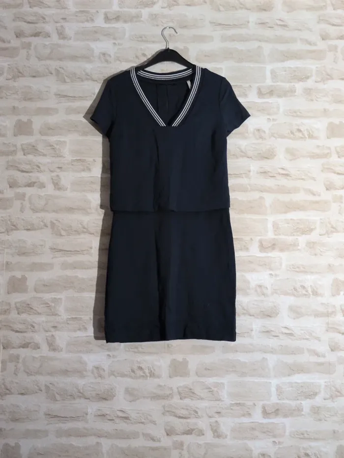Robe I.Code – Taille 38 – Bleu marine – Dos nu