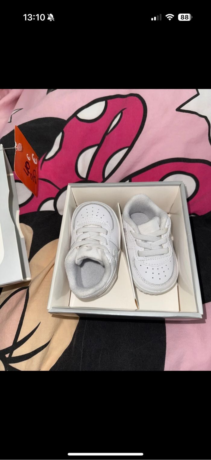 Lot chaussure bébé Nike et Vans taille 17 - photo numéro 3