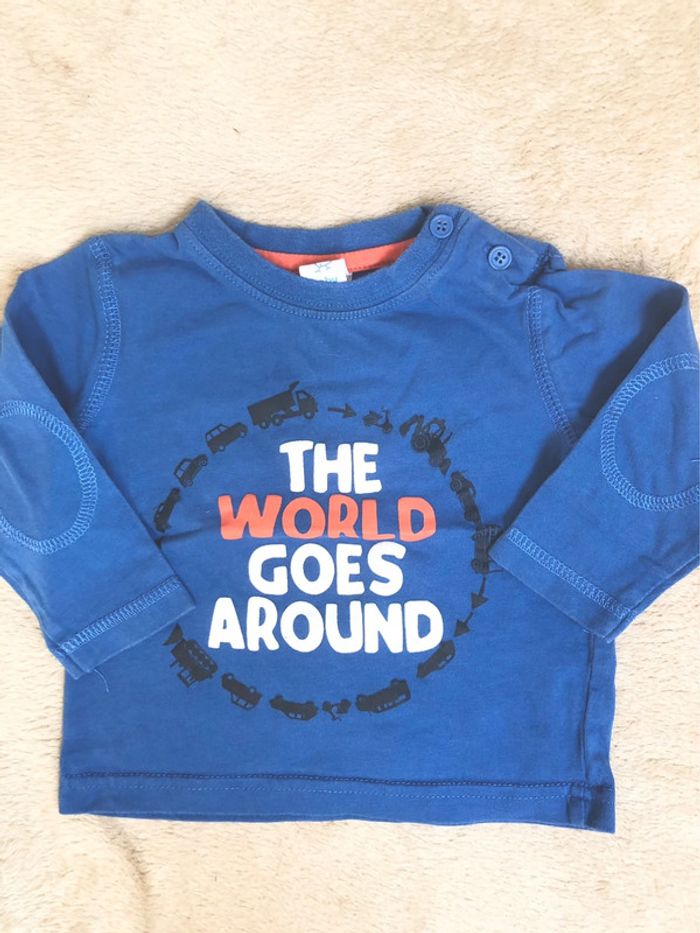 T-shirt / 9mois / baby club