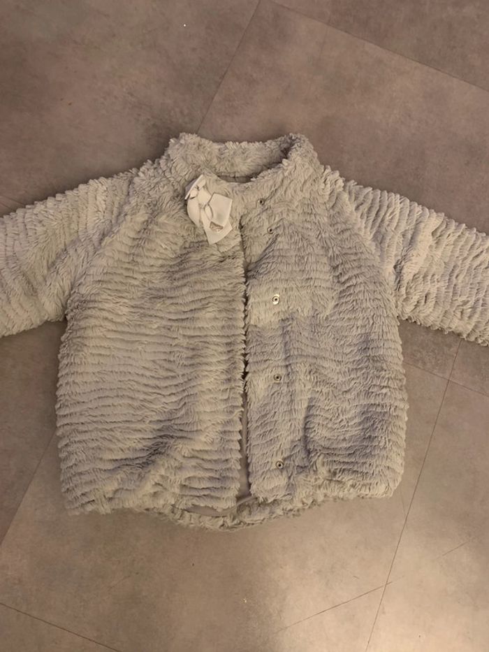 Veste grise 3/4 ans