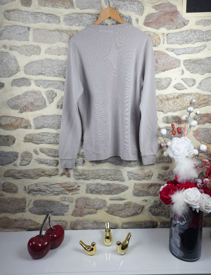 Sweat gris beige taupe gaufré Homme/ Ado taille L marque Calvin Klein 🎸 - photo numéro 6