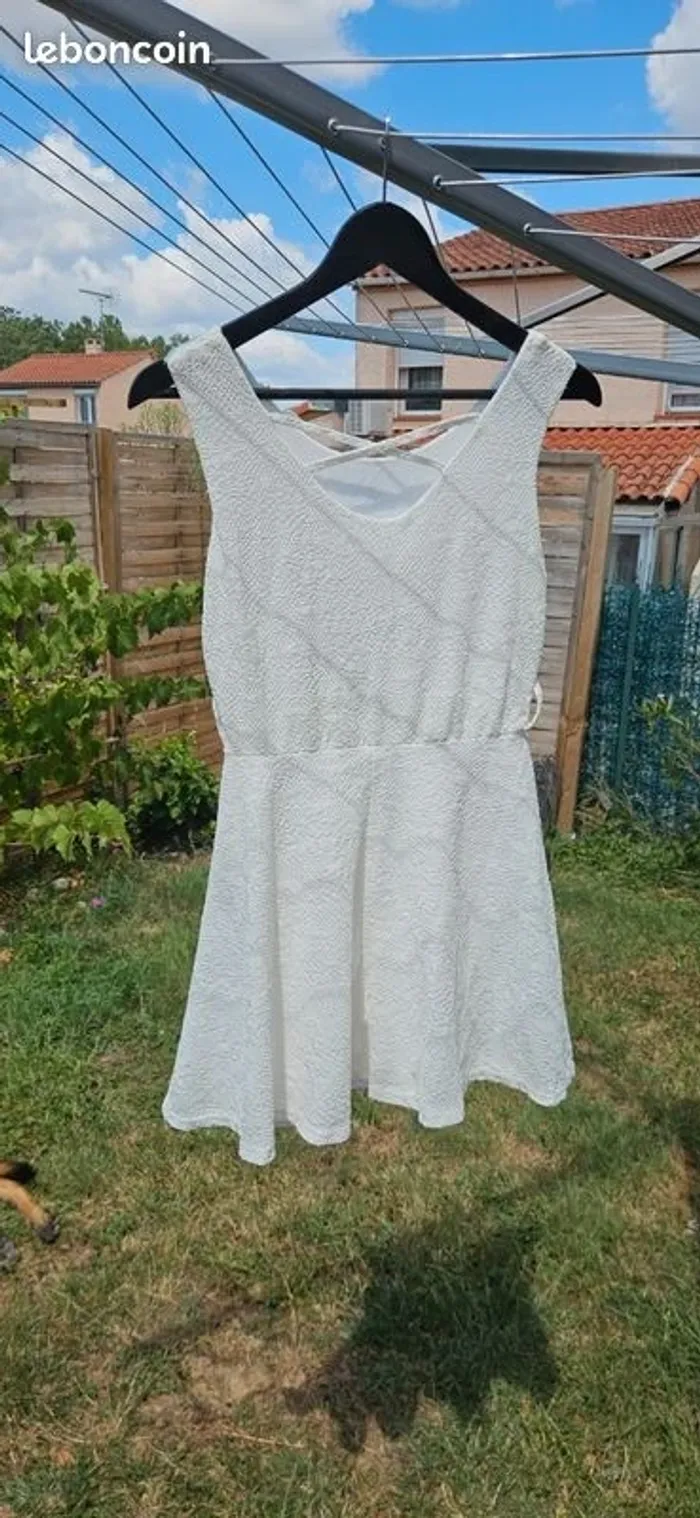 Robe blanche - photo numéro 2
