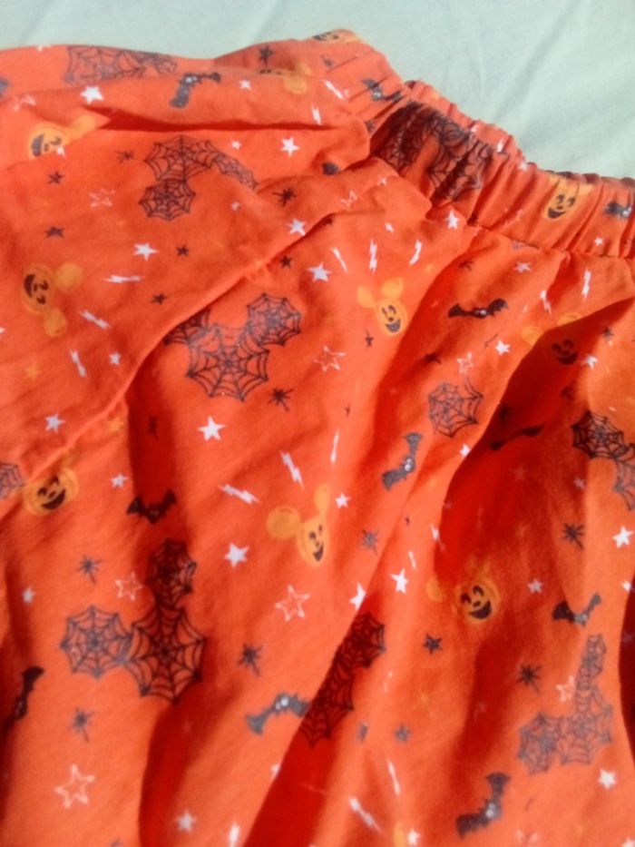 Jupe halloween Disney 5/6 ans - photo numéro 3