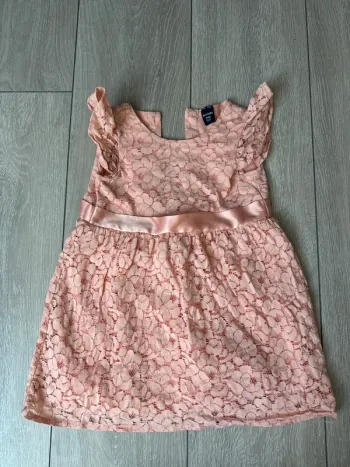 Robe dentelle
