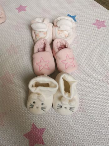 Lot chaussons bébé