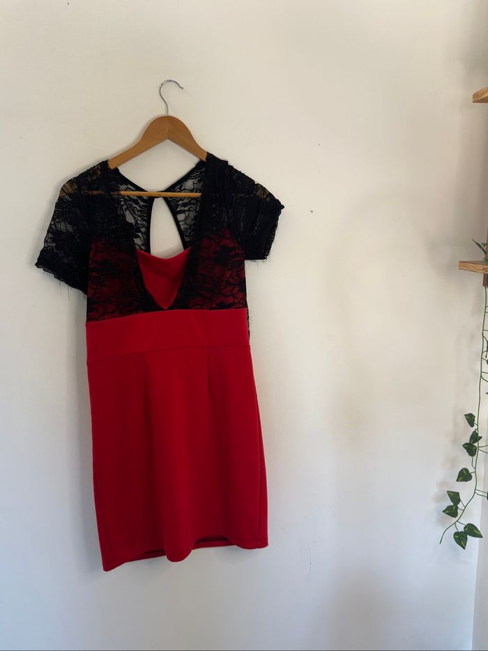 Robe chic Taille 40 peu portée - photo numéro 3