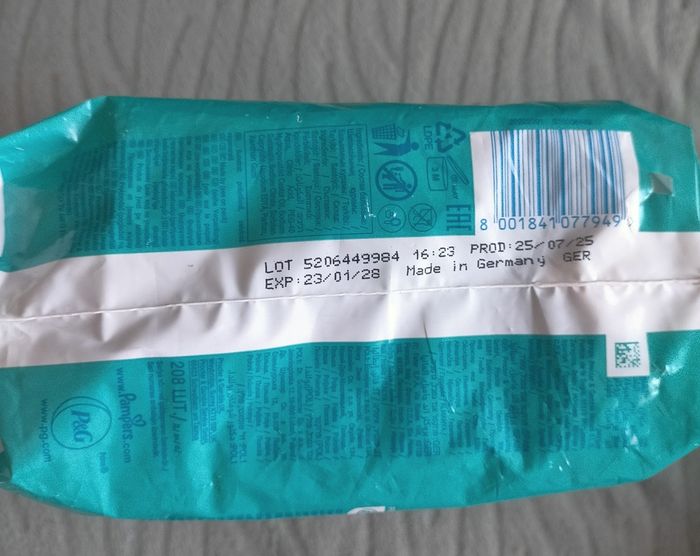 Lot 16 paquets de lingettes Pampers - photo numéro 4