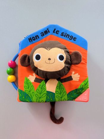 Livre d'éveil en tissus 