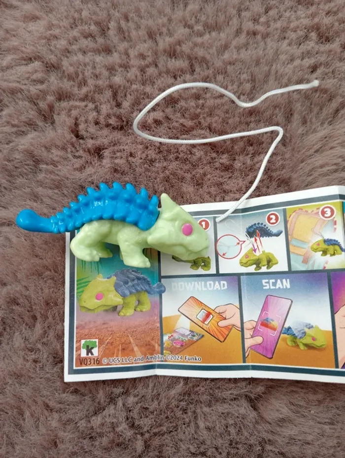 Figurine Jurassic world - photo numéro 2