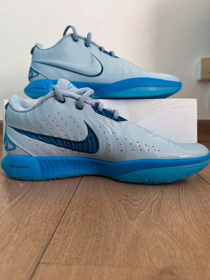 📢 À vendre : Nike LeBron 21 ‘Blue Diver’ (FQ4052-400) 📢 - photo numéro 4