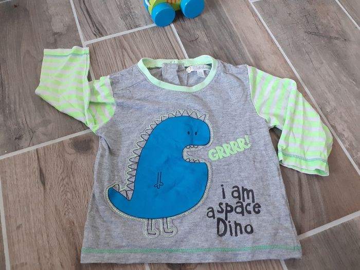 Tee-shirt - photo numéro 2