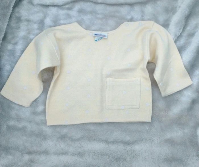*Pull jaune à pois