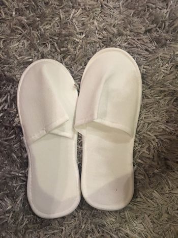 Chaussons de chambre blanc