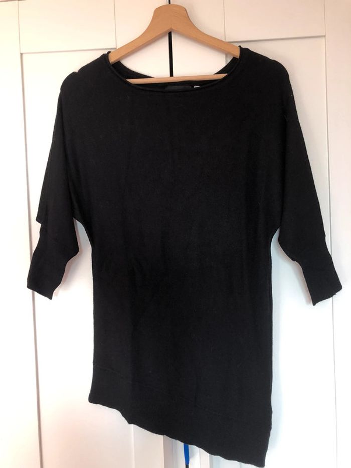 Pull asymétrique taille XS