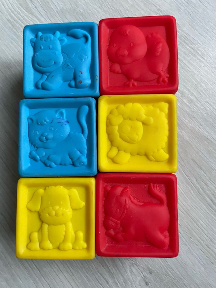 6 cubes en plastique - photo numéro 5