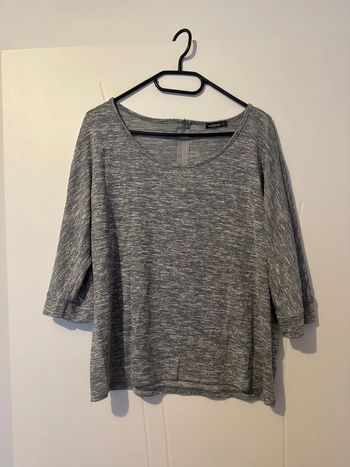 Pull léger gris