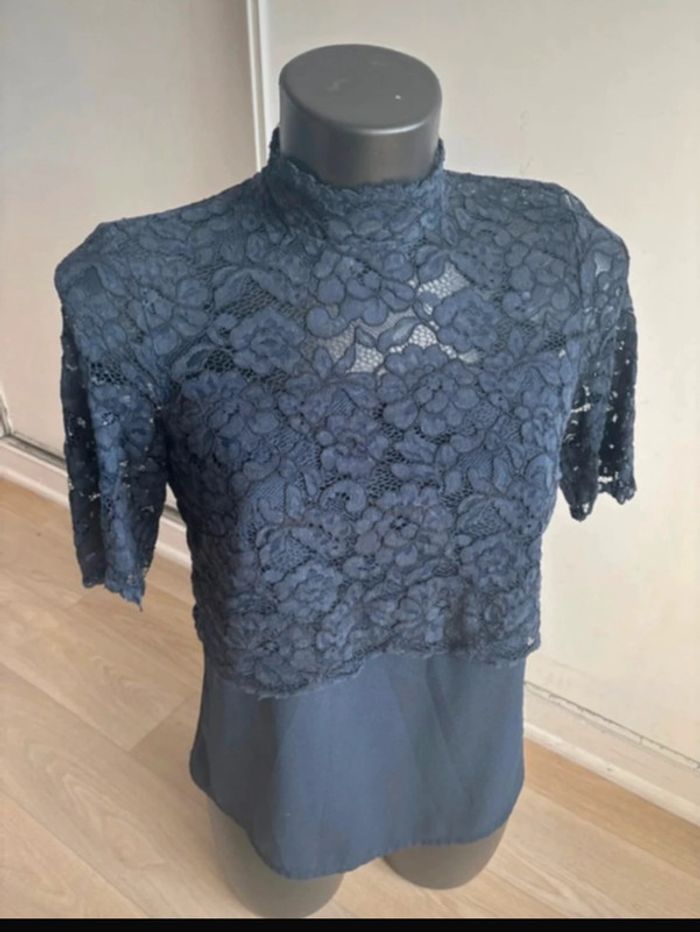 Blouse dentelle taille : 36 📦 - photo numéro 2