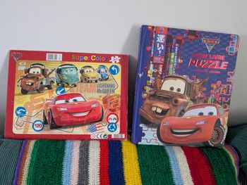Cars 2 - Mon Livre Puzzle Avec 50 Pièces - Disney Pixar +  puzzle supercolor cars 30 pièces