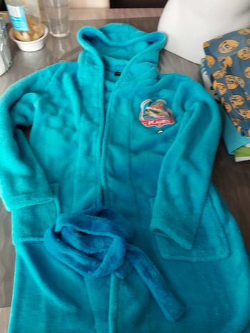 Robe de chambre Disney taille 8/10 ans tbe