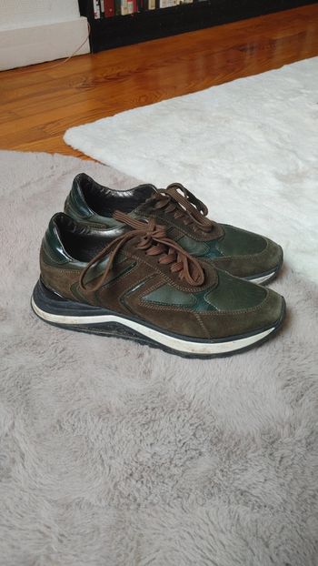 Basket excellente qualité en cuir vert et vert kaki